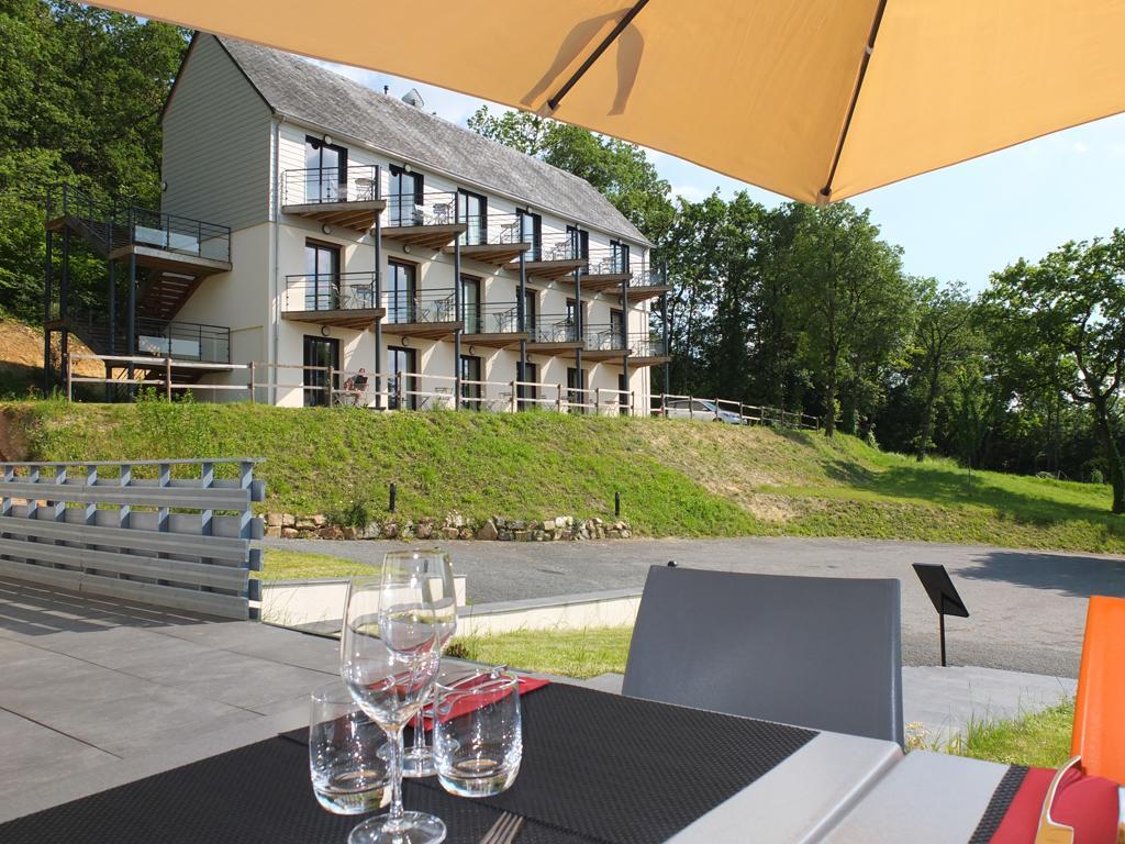 Logis Hotel-Restaurant Imago La Roche-Clermault Eksteriør billede